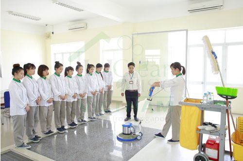 Tuyển dụng tạp vụ cơ hội việc làm tốt cho nữ giới